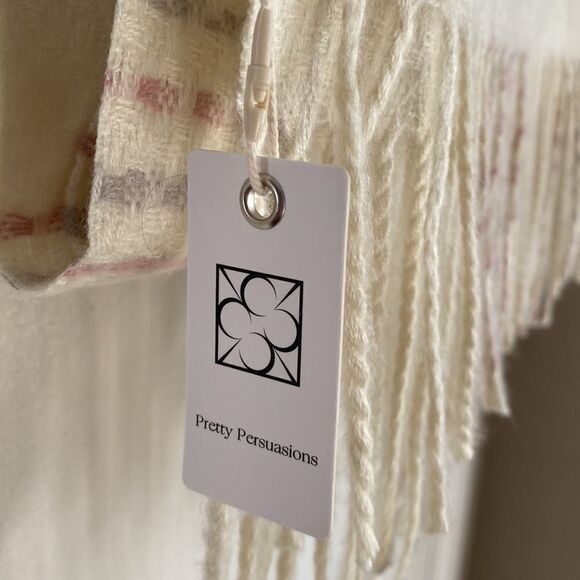 PRETTY PERSUASIONS Scarf Wrap with 4" Fringe NWT - Picture 4 of 5